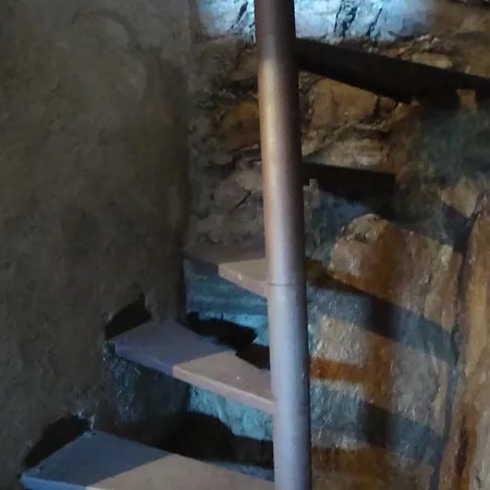 Refugio No Xisto Pensión Lousã